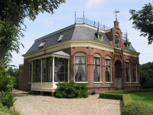 De villa zoals hij nu is.