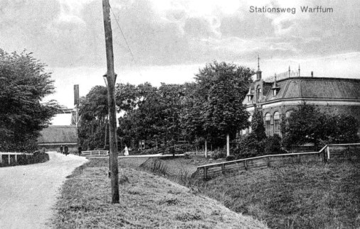De villa van Pieter en Aaltje aan de Stationsweg 15 in Warffum rond 1900.